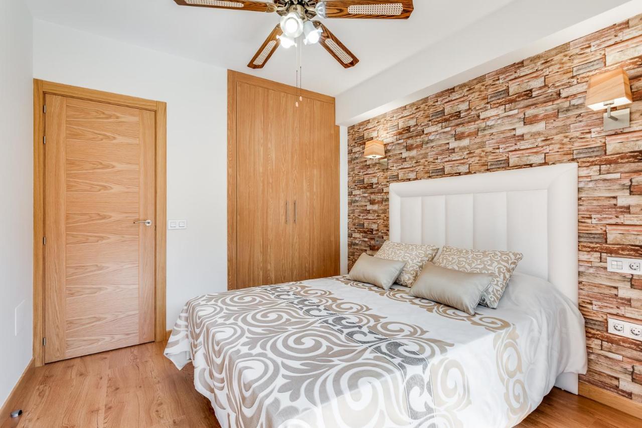 New 1 Bedroom Apartement On The Sea In Marbella. Экстерьер фото